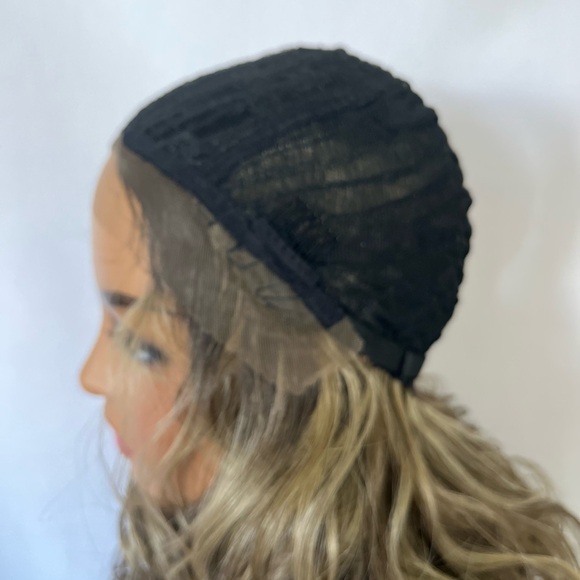 Gorgeous Ombre Toffee Brown Premium Fiber Lace Front Wig 🎁 - Picture 7 of 9